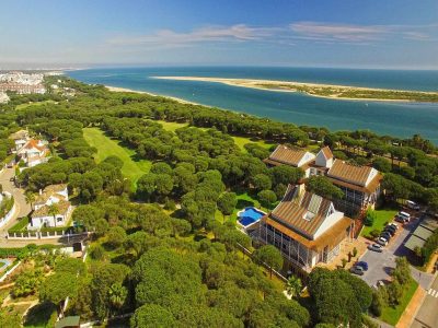 Best Golf Holidays for Single Golfers in Spain and Portugal