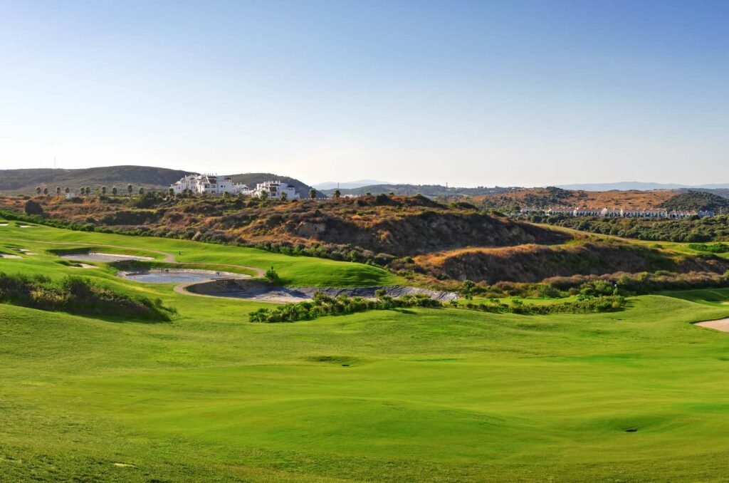 https://golftravelpeople.agiledigitalsolutions.co.uk/wp-content/uploads/2019/04/Alcaidesa-la-Hacienda-Heathland-8-1024x678.jpg