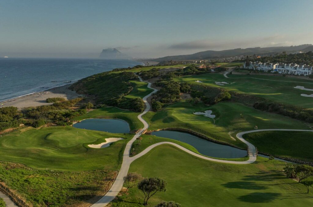https://golftravelpeople.agiledigitalsolutions.co.uk/wp-content/uploads/2019/04/Alcaidesa-la-Hacienda-Links-8-1024x678.jpg
