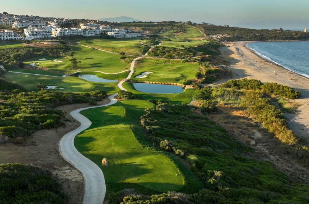 https://golftravelpeople.agiledigitalsolutions.co.uk/wp-content/uploads/2019/04/Alcaidesa-la-Hacienda-Links-9-1024x678.jpg