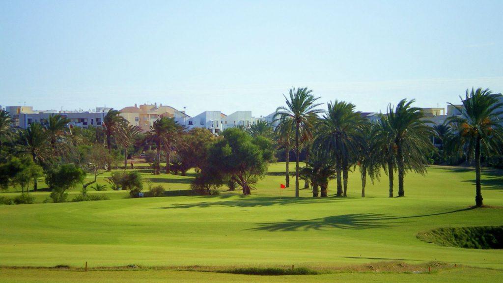 https://golftravelpeople.agiledigitalsolutions.co.uk/wp-content/uploads/2019/04/Almerimar-Golf-Club-71-1024x576.jpg