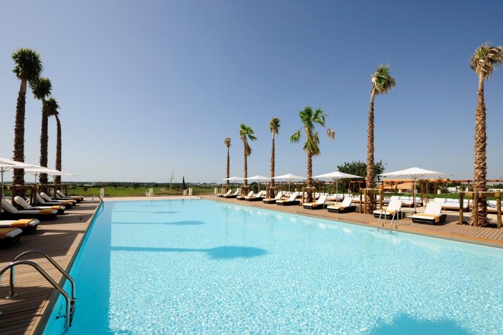 https://golftravelpeople.agiledigitalsolutions.co.uk/wp-content/uploads/2019/04/Anantara-Resort-Vilamoura-100.jpg