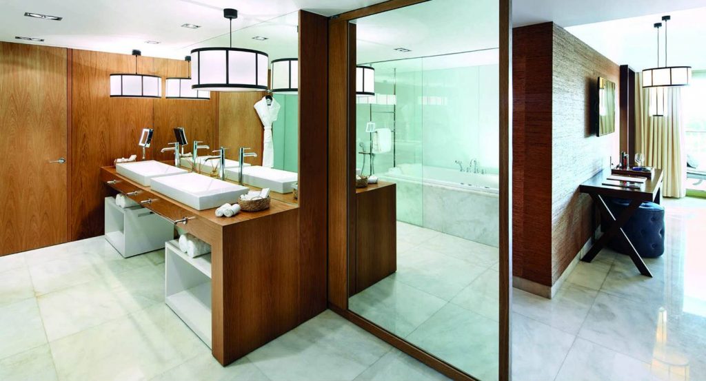 https://golftravelpeople.agiledigitalsolutions.co.uk/wp-content/uploads/2019/04/Anantara_Vilamoura_Presidential_Suite_Bathroom-1024x553.jpg