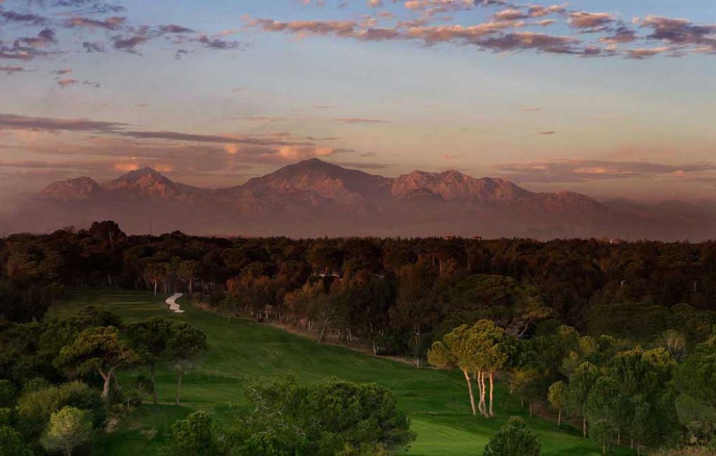 https://golftravelpeople.agiledigitalsolutions.co.uk/wp-content/uploads/2019/04/Antalya-Golf-Club-6-1024x652.jpg
