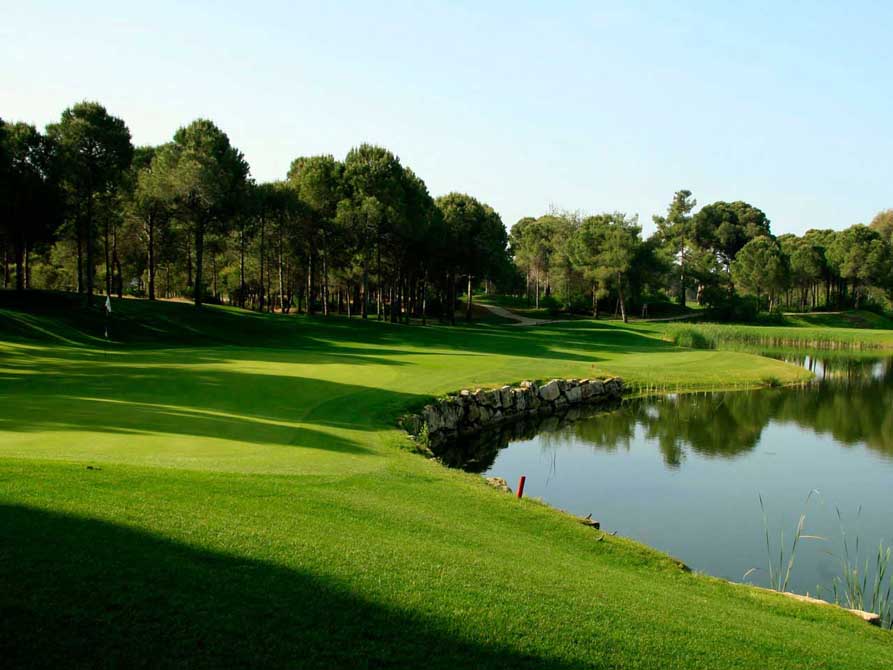 https://golftravelpeople.agiledigitalsolutions.co.uk/wp-content/uploads/2019/04/Antalya-Golf-Club-7.jpg