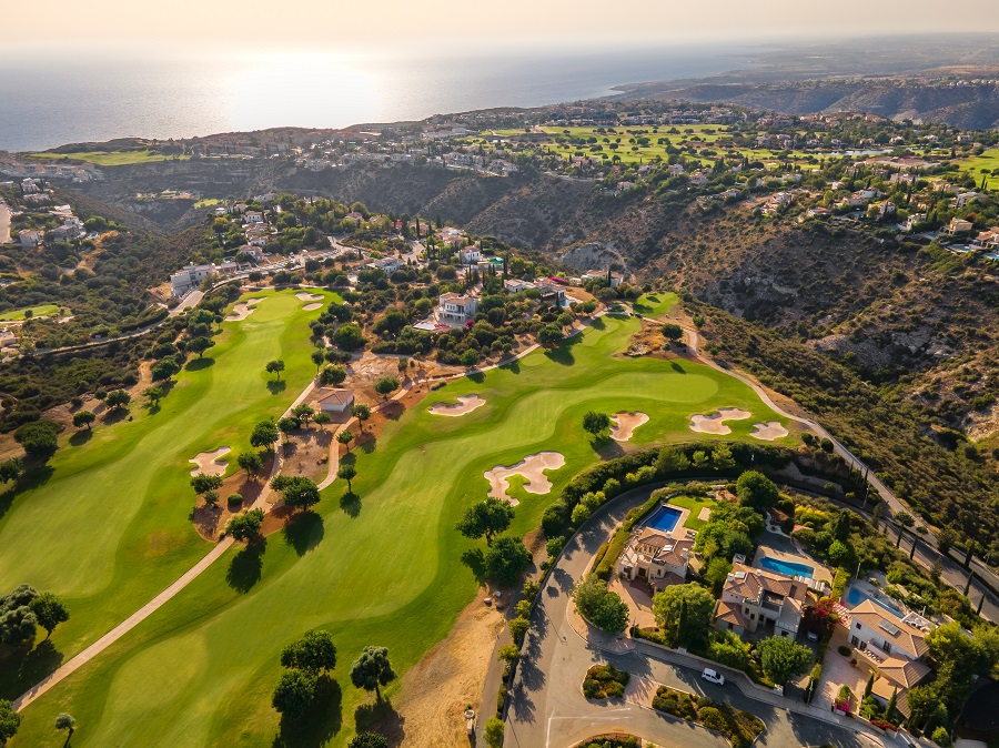 https://golftravelpeople.agiledigitalsolutions.co.uk/wp-content/uploads/2019/04/Aphrodite-Hills-Golf-Club-New-7.jpg