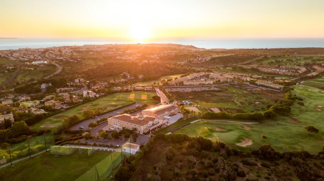 https://golftravelpeople.agiledigitalsolutions.co.uk/wp-content/uploads/2019/04/Boavista-Golf-Club-Lagos-Algarve-Portugal-14.jpg