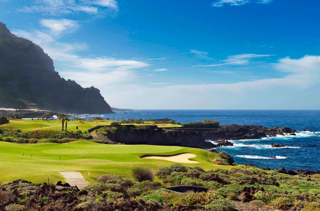 https://golftravelpeople.agiledigitalsolutions.co.uk/wp-content/uploads/2019/04/Buenavista-Golf-Club-Tenerife-Hole15-1024x675.jpg