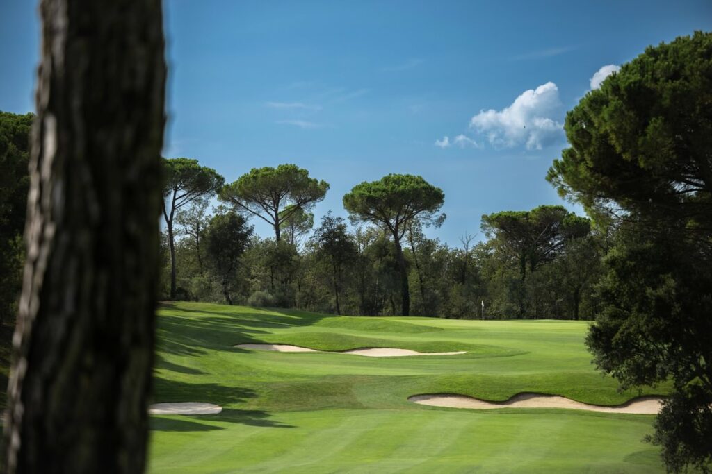 https://golftravelpeople.agiledigitalsolutions.co.uk/wp-content/uploads/2019/04/Camiral-Golf-and-Wellness-Resort-Stadium-and-Tour-Golf-Courses-21-1024x683.jpg