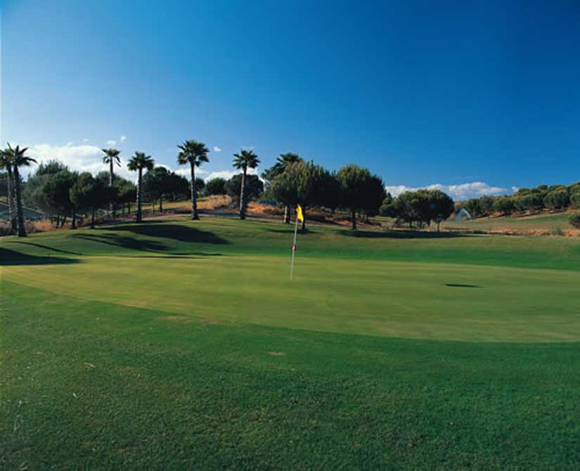 https://golftravelpeople.agiledigitalsolutions.co.uk/wp-content/uploads/2019/04/Castro-Marim-Golf-Club-10.jpg