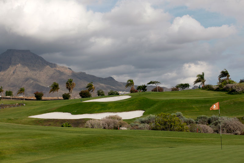 https://golftravelpeople.agiledigitalsolutions.co.uk/wp-content/uploads/2019/04/Costa-Adeje-Golf-Tenerife-3.jpg