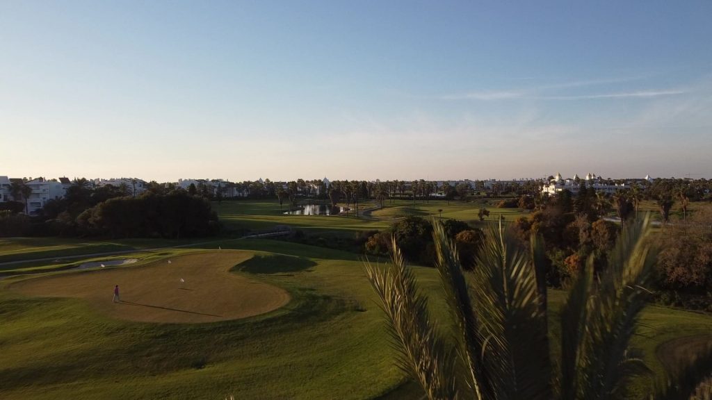 https://golftravelpeople.agiledigitalsolutions.co.uk/wp-content/uploads/2019/04/Costa-Ballena-Ocean-Golf-Club-Cadiz-Spain-10-1024x576.jpg