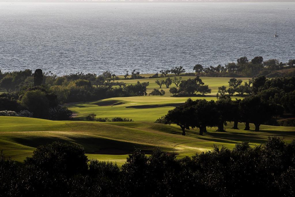 https://golftravelpeople.agiledigitalsolutions.co.uk/wp-content/uploads/2019/04/Costa-Navarino-Golf-Club-The-Bay-Course-17.jpg