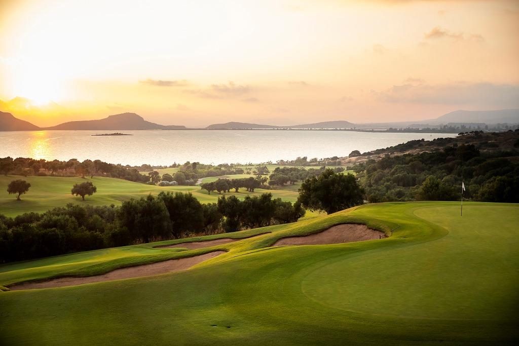https://golftravelpeople.agiledigitalsolutions.co.uk/wp-content/uploads/2019/04/Costa-Navarino-Golf-The-Bay-Course-LowRes-8-1-1024x683.jpg