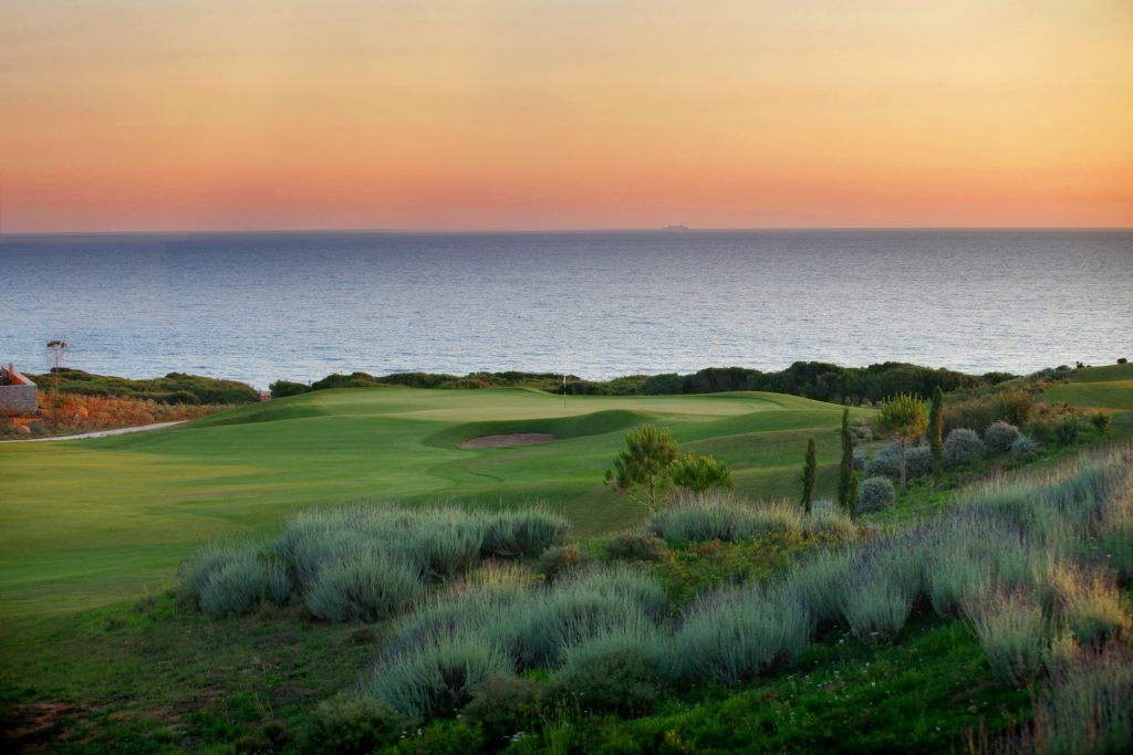 https://golftravelpeople.agiledigitalsolutions.co.uk/wp-content/uploads/2019/04/Costa-Navarino-Golf-The-Dunes-Course-5-1024x683.jpg