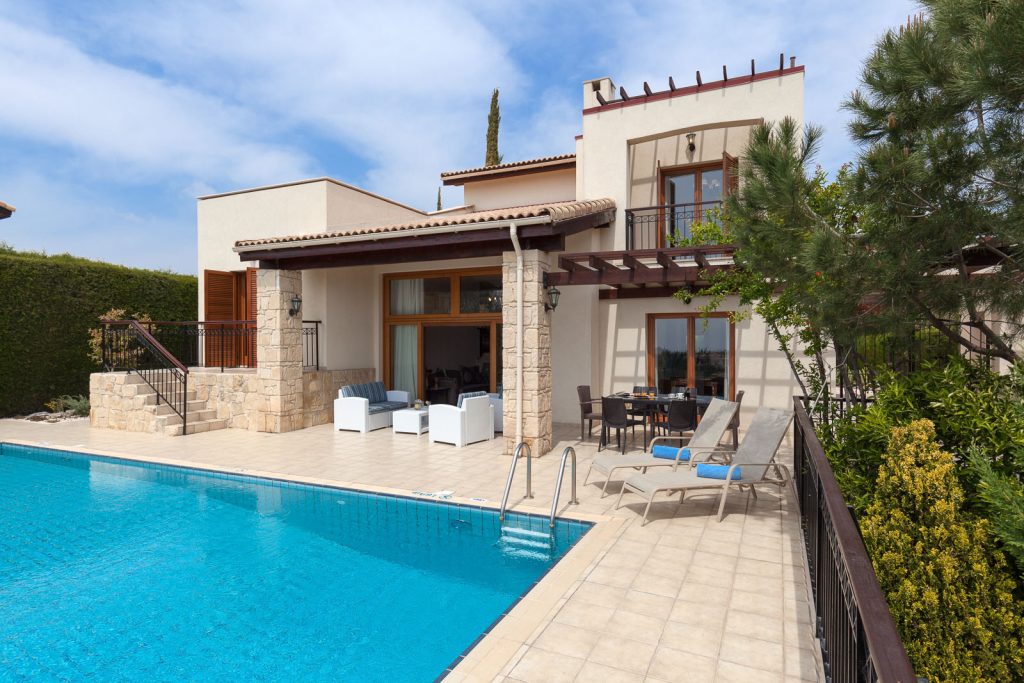 https://golftravelpeople.agiledigitalsolutions.co.uk/wp-content/uploads/2019/04/Cyprus-Aphrodite-Hills-Resort-Superior-Villas-41-1024x683.jpg