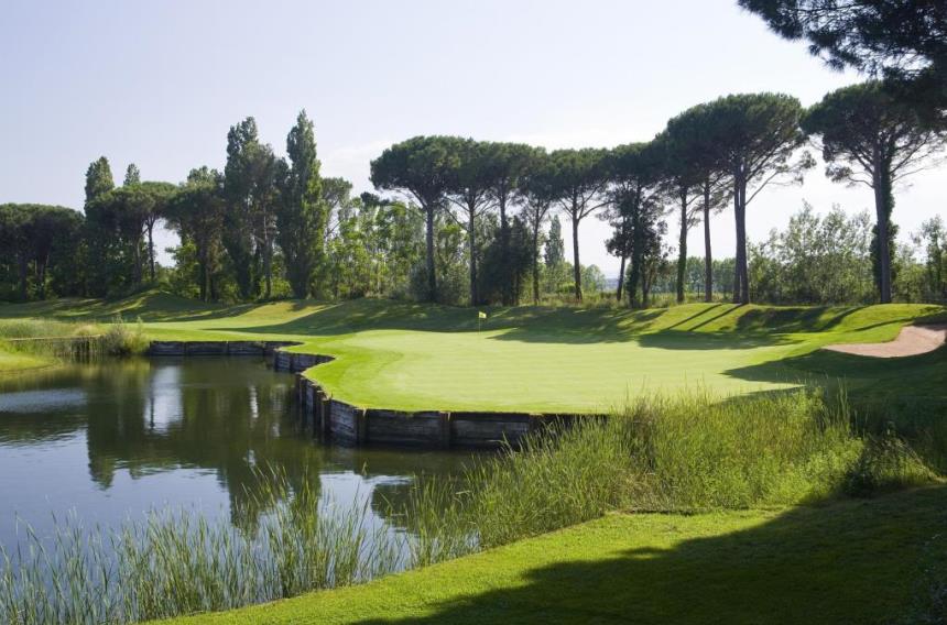https://golftravelpeople.agiledigitalsolutions.co.uk/wp-content/uploads/2019/04/Emporda-Golf-Club-Forest-Course-1.jpg