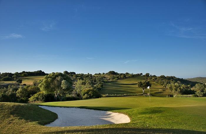 https://golftravelpeople.agiledigitalsolutions.co.uk/wp-content/uploads/2019/04/Espiche-Golf-Club-2.jpg
