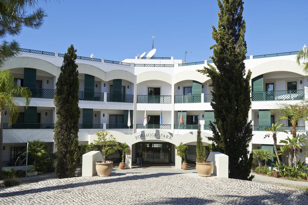 https://golftravelpeople.agiledigitalsolutions.co.uk/wp-content/uploads/2019/04/Formosa-Park-Apartments-Vale-do-Lobo-6.jpg