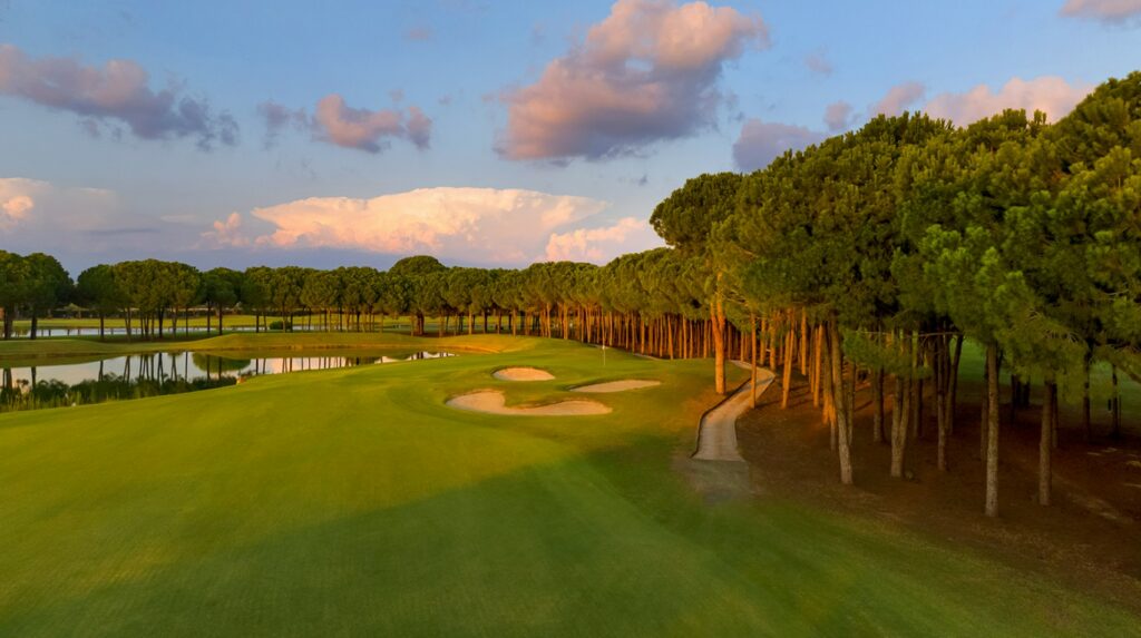 https://golftravelpeople.agiledigitalsolutions.co.uk/wp-content/uploads/2019/04/Gloria-Golf-Club-New-Course-Belek-Turkey-24-1024x573.jpg