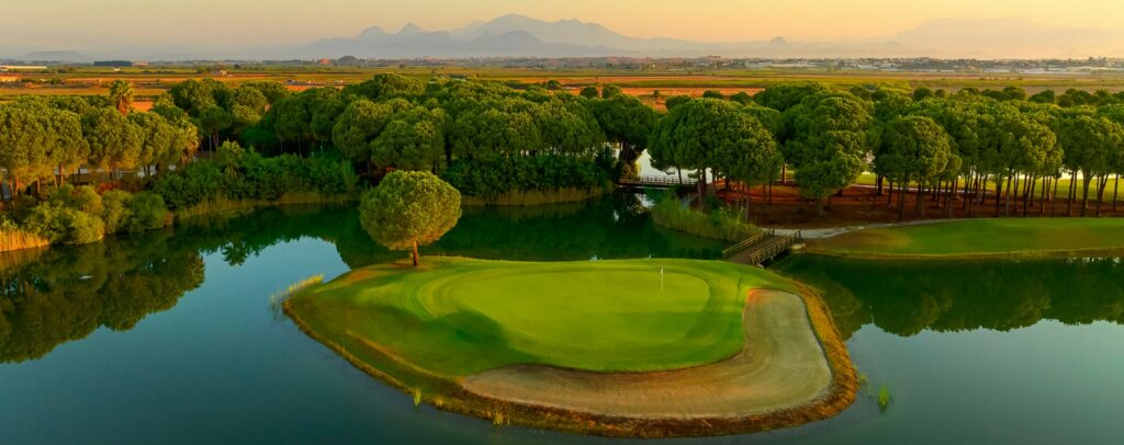 https://golftravelpeople.agiledigitalsolutions.co.uk/wp-content/uploads/2019/04/Gloria-Golf-Club-New-Course-Belek-Turkey-25-1024x406.jpg