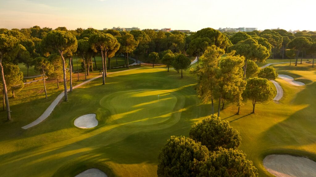 https://golftravelpeople.agiledigitalsolutions.co.uk/wp-content/uploads/2019/04/Gloria-Golf-Club-New-Course-Belek-Turkey-27-1024x573.jpg