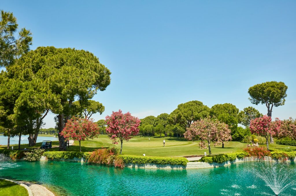 https://golftravelpeople.agiledigitalsolutions.co.uk/wp-content/uploads/2019/04/Gloria-Golf-Club-Old-Course-Belek-Turkey-28-1024x677.jpg