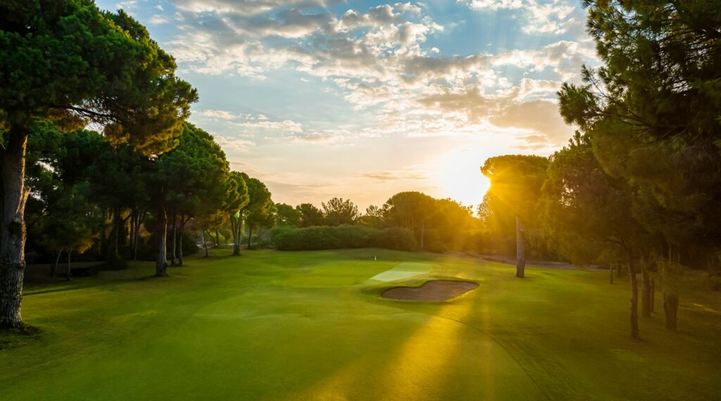 https://golftravelpeople.agiledigitalsolutions.co.uk/wp-content/uploads/2019/04/Gloria-Golf-Club-Verde-Select-Course-Belek-Turkey-10-1024x569.jpg