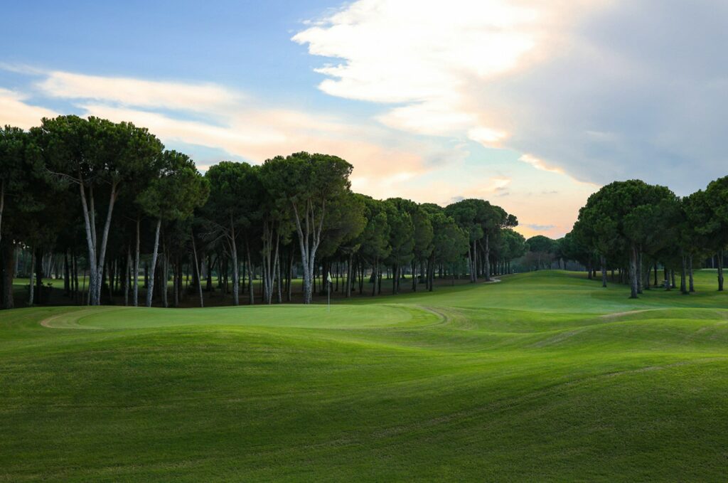 https://golftravelpeople.agiledigitalsolutions.co.uk/wp-content/uploads/2019/04/Gloria-Golf-Club-Verde-Select-Course-Belek-Turkey-19-1024x679.jpg