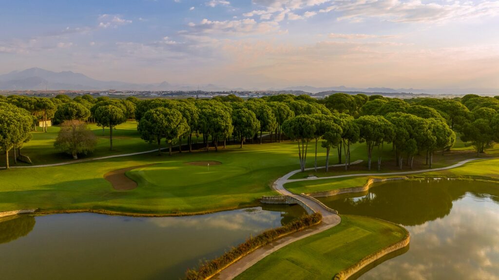https://golftravelpeople.agiledigitalsolutions.co.uk/wp-content/uploads/2019/04/Gloria-Golf-Club-Verde-Select-Course-Belek-Turkey-2-1024x574.jpg