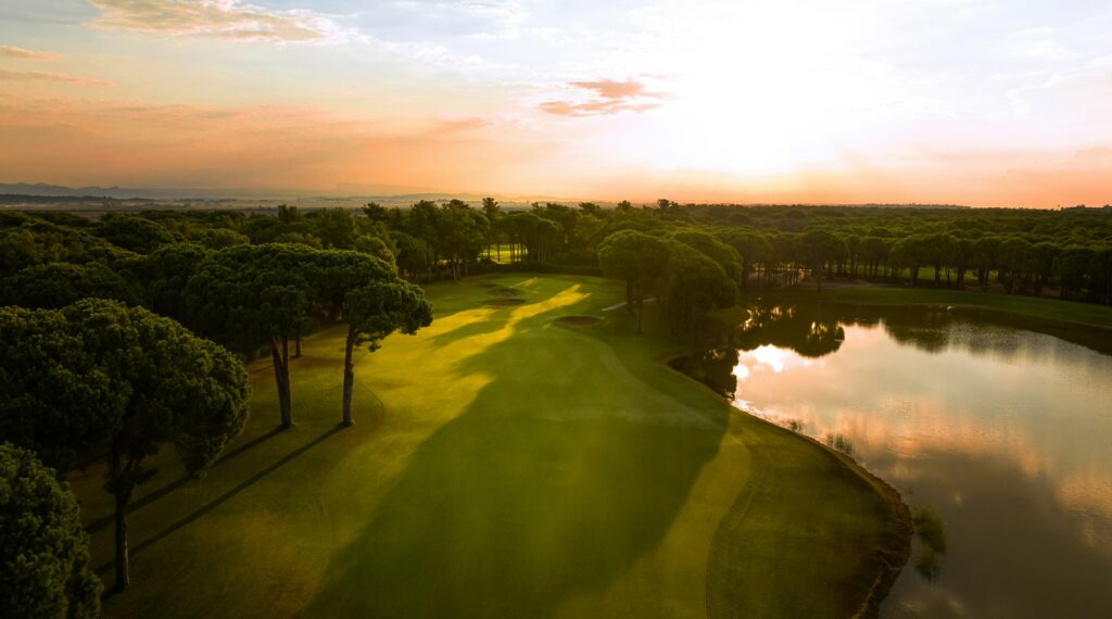 https://golftravelpeople.agiledigitalsolutions.co.uk/wp-content/uploads/2019/04/Gloria-Golf-Club-Verde-Select-Course-Belek-Turkey-24-1024x570.jpg