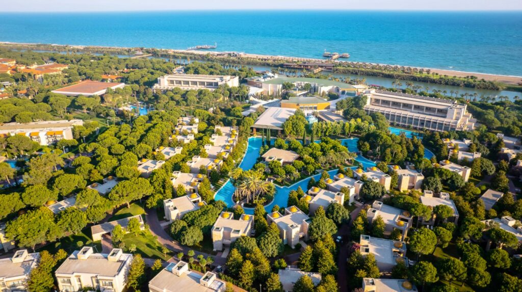 https://golftravelpeople.agiledigitalsolutions.co.uk/wp-content/uploads/2019/04/Gloria-Golf-Resort-Serenity-Hotel-Belek-Turkey-7-1024x573.jpg