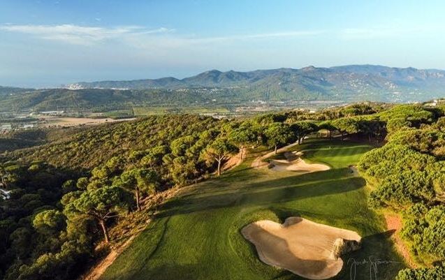 https://golftravelpeople.agiledigitalsolutions.co.uk/wp-content/uploads/2019/04/Golf-daro-Mas-Nou-New-2.jpg