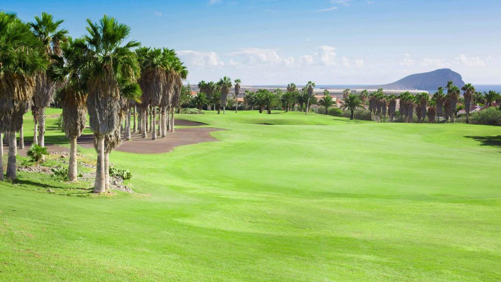 https://golftravelpeople.agiledigitalsolutions.co.uk/wp-content/uploads/2019/04/Golf-del-Sur-Tenerife-11-1024x576.jpg