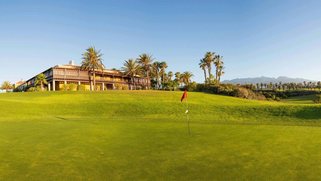 https://golftravelpeople.agiledigitalsolutions.co.uk/wp-content/uploads/2019/04/Golf-del-Sur-Tenerife-4-1024x576.jpg