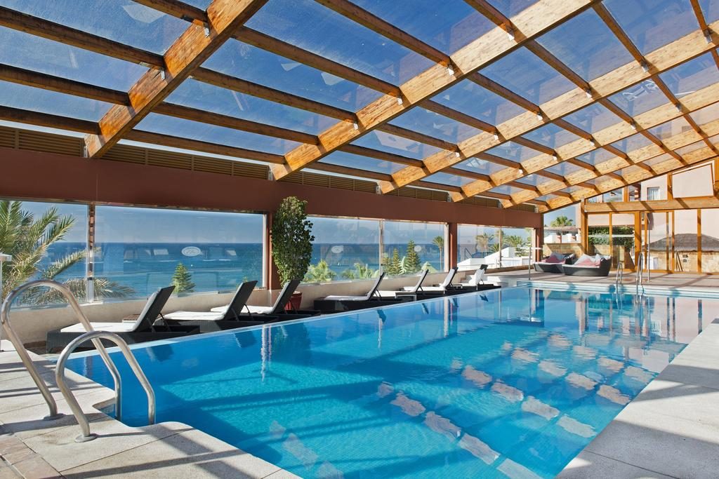 https://golftravelpeople.agiledigitalsolutions.co.uk/wp-content/uploads/2019/04/Gran-Hotel-Elba-Estepona-Swimming-Pools-and-Spa-8-1024x683.jpg