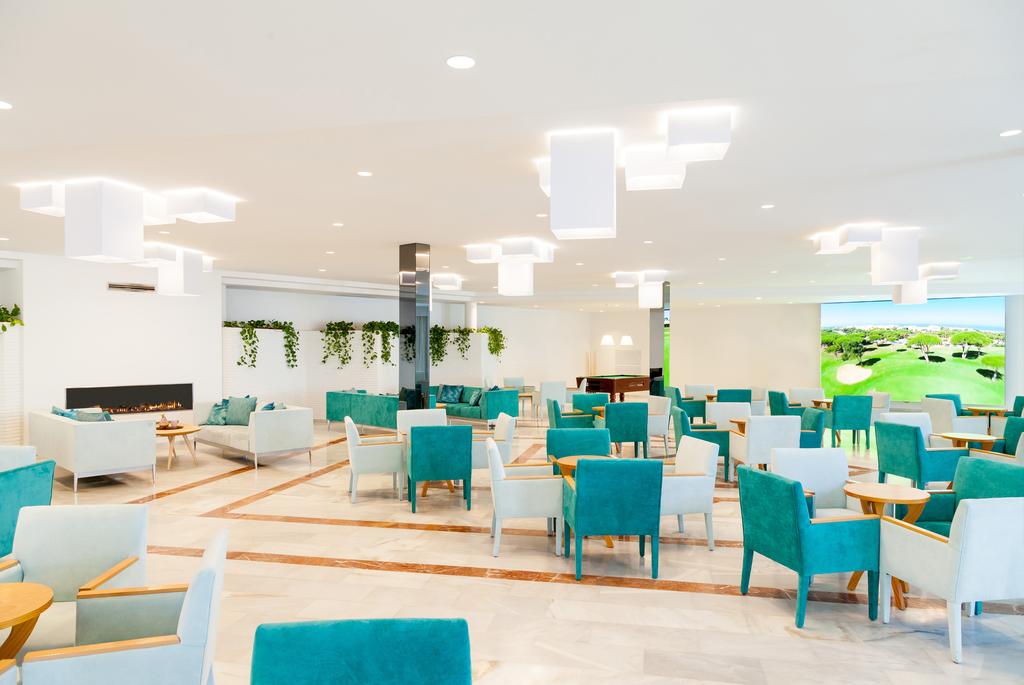 https://golftravelpeople.agiledigitalsolutions.co.uk/wp-content/uploads/2019/04/Iberostar-Royal-Andalus-Bars-Restaurants-3.jpg