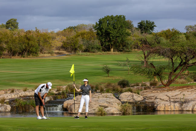 https://golftravelpeople.agiledigitalsolutions.co.uk/wp-content/uploads/2019/04/Jock-Main-Lodge-Best-of-South-Africa-Tour-4.jpg