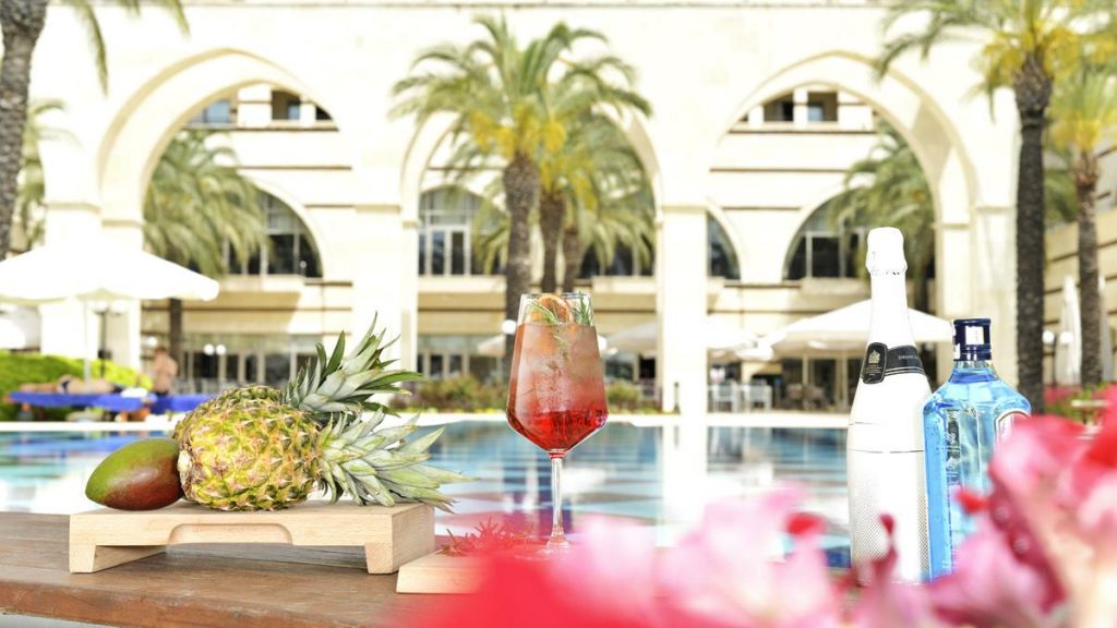 https://golftravelpeople.agiledigitalsolutions.co.uk/wp-content/uploads/2019/04/Kempinski-The-Dome-Hotel-Belek-Bars-and-Restaurants-5-1024x576.jpg