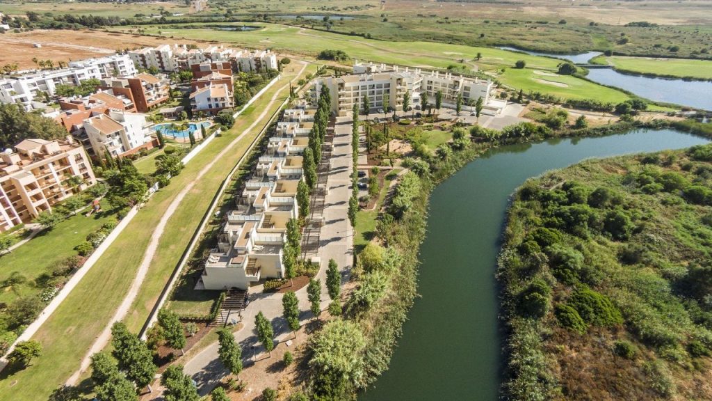 https://golftravelpeople.agiledigitalsolutions.co.uk/wp-content/uploads/2019/04/Laguna-Resort-Vilamoura-12-1024x576.jpg