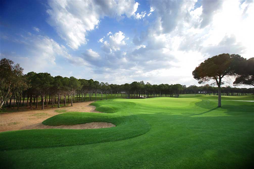 https://golftravelpeople.agiledigitalsolutions.co.uk/wp-content/uploads/2019/04/Montgomerie-Maxx-Royal-12.jpg