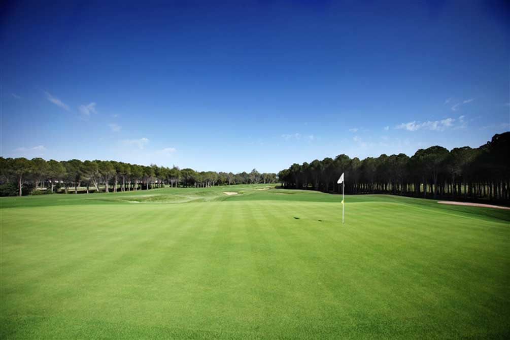 https://golftravelpeople.agiledigitalsolutions.co.uk/wp-content/uploads/2019/04/Montgomerie-Maxx-Royal-7.jpg