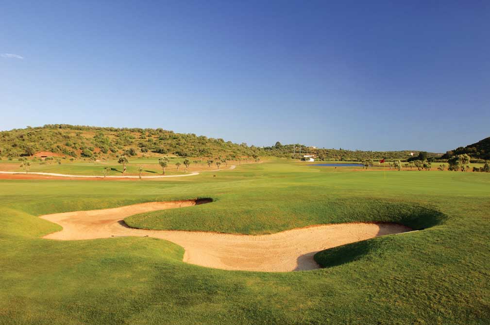 https://golftravelpeople.agiledigitalsolutions.co.uk/wp-content/uploads/2019/04/Morgado-Golf-Club-7.jpg