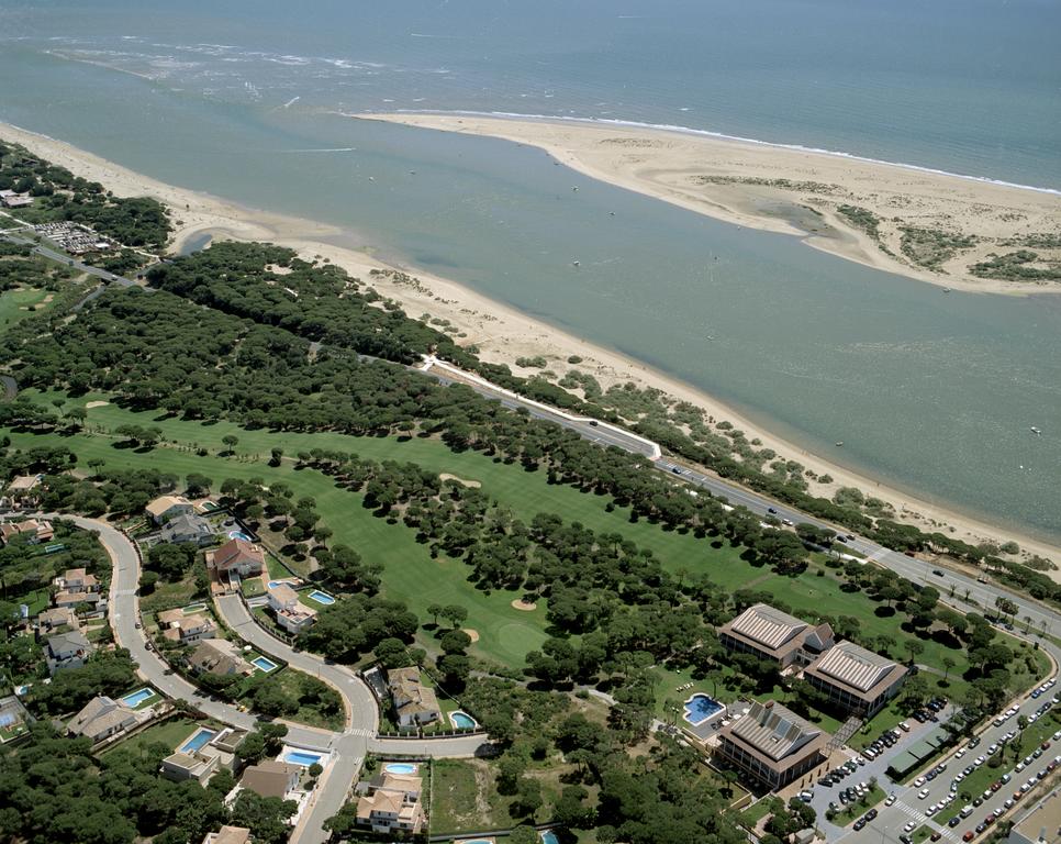 https://golftravelpeople.agiledigitalsolutions.co.uk/wp-content/uploads/2019/04/Nuevo-Portil-Golf-Hotel-21.jpg
