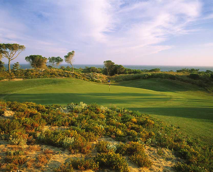 https://golftravelpeople.agiledigitalsolutions.co.uk/wp-content/uploads/2019/04/Oitavos-Dunes-Golf-Club-2.jpg