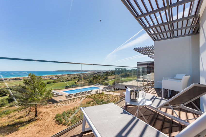 https://golftravelpeople.agiledigitalsolutions.co.uk/wp-content/uploads/2019/04/Onyria-Palmares-Beach-House-Hotel-New-16.jpg