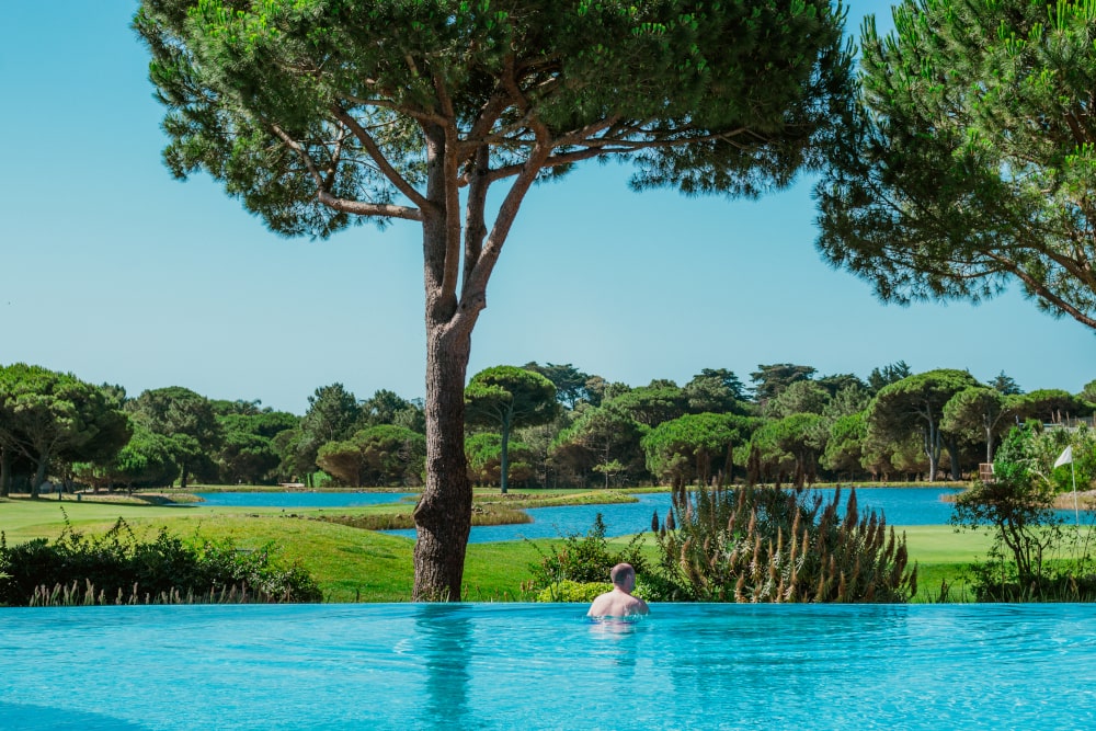 https://golftravelpeople.agiledigitalsolutions.co.uk/wp-content/uploads/2019/04/Onyria-Quinta-da-Marinha-Hotel-Cascais-Lisbon-Portugal-12.jpg