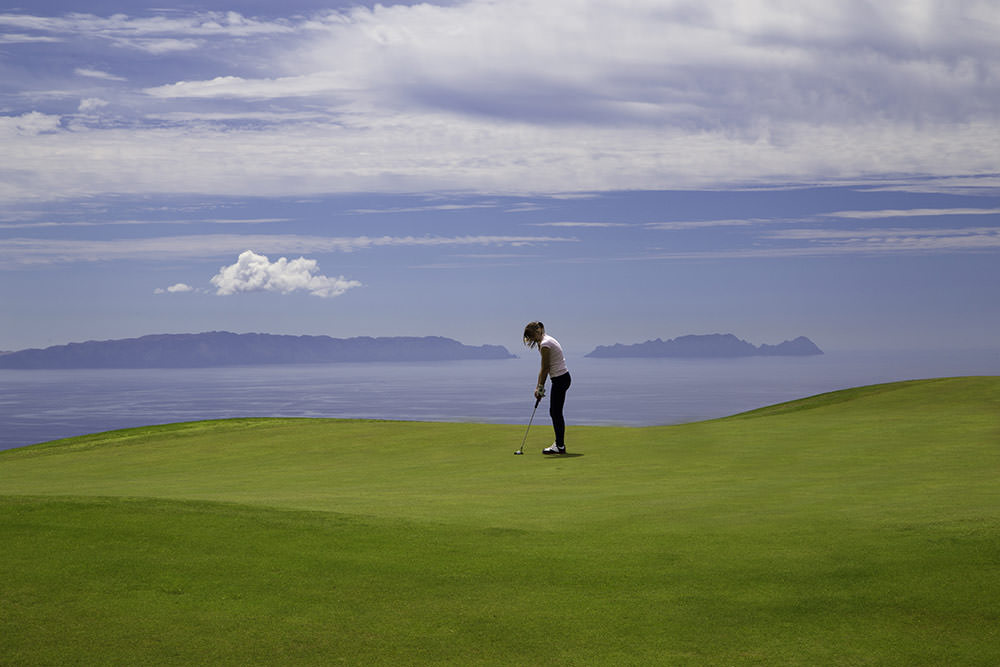 https://golftravelpeople.agiledigitalsolutions.co.uk/wp-content/uploads/2019/04/Palheiro-Golf-Club-Madeira-18-1.jpg