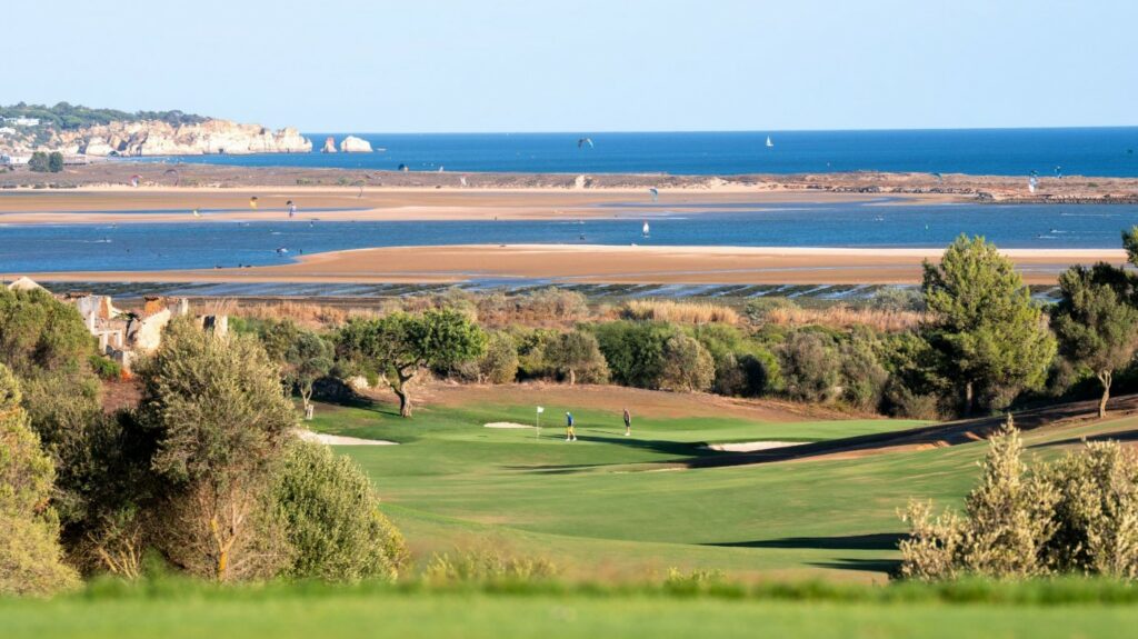 https://golftravelpeople.agiledigitalsolutions.co.uk/wp-content/uploads/2019/04/Palmares-Oecean-Living-and-Golf-Palmares-Golf-Club-Lagos-West-Algarve-32-1024x575.jpg