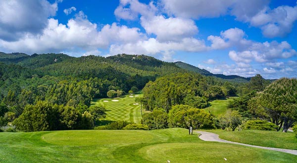 https://golftravelpeople.agiledigitalsolutions.co.uk/wp-content/uploads/2019/04/Penha-Longa-Golf-Club-160715-2.jpg